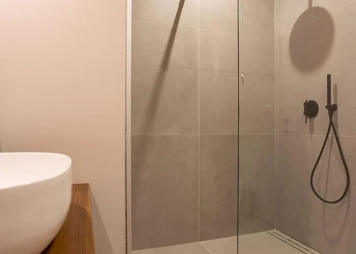 Labotanica_casalounge 4* تْشيزيناتيكو